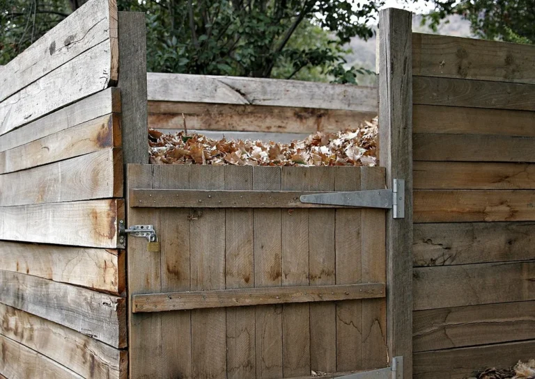 Composteur domestique pour illustrer le compostage de balcon